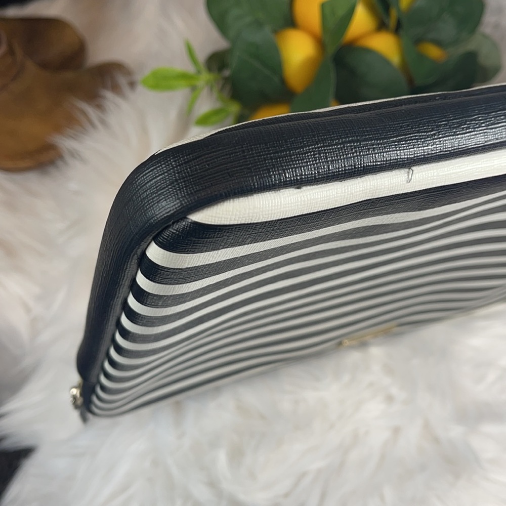 Kate Spade laptop sleeve MacBook monochrome bag - Picture 5 of 9